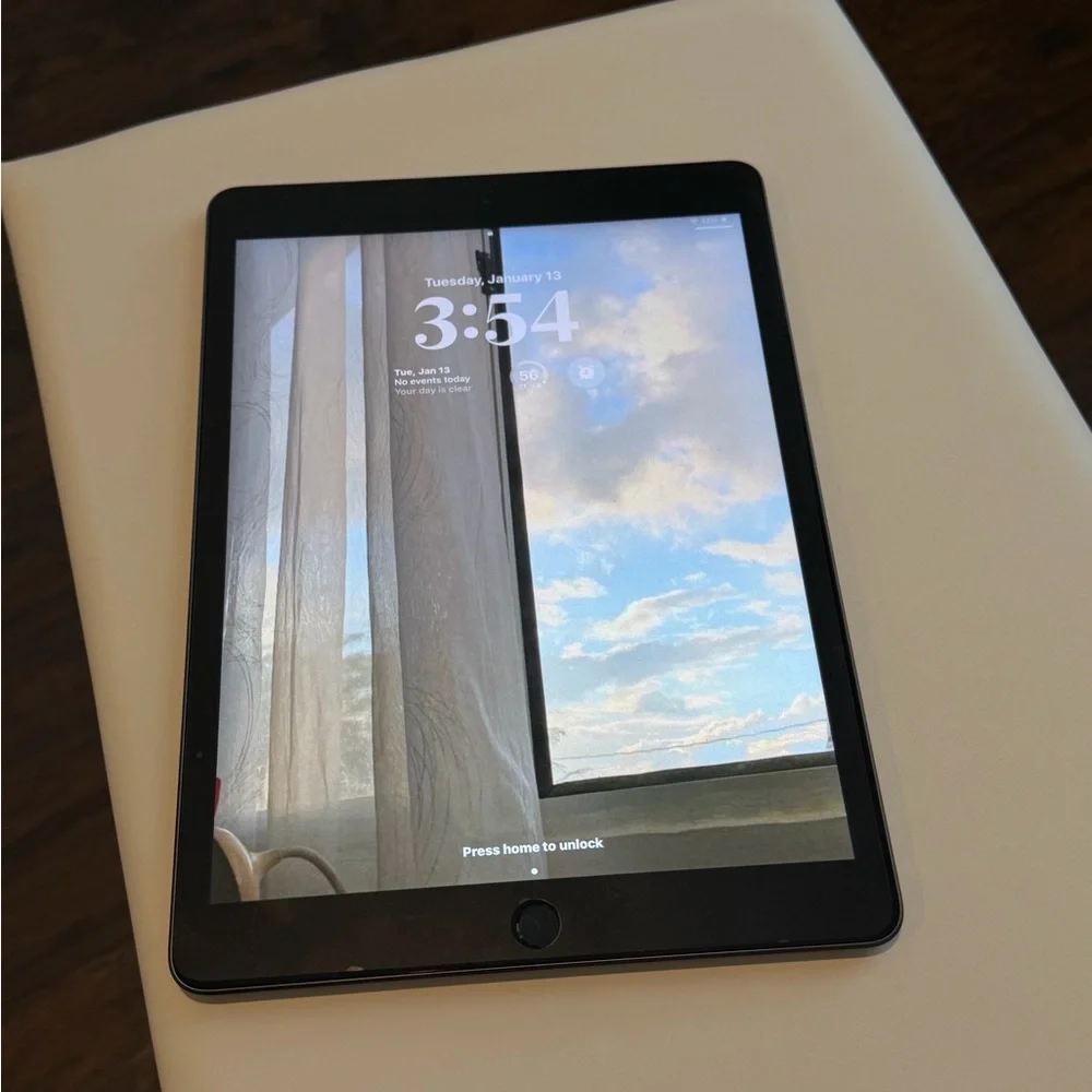 Apple Tablet - Sleek Dark Gray